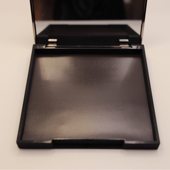 Makeup Geek: Makeup Magnetic Pallette - Picture 3 of 3